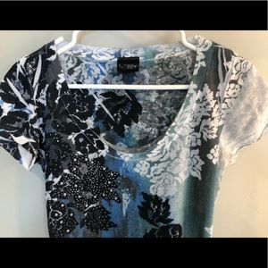 Daytrip floral embellished tee